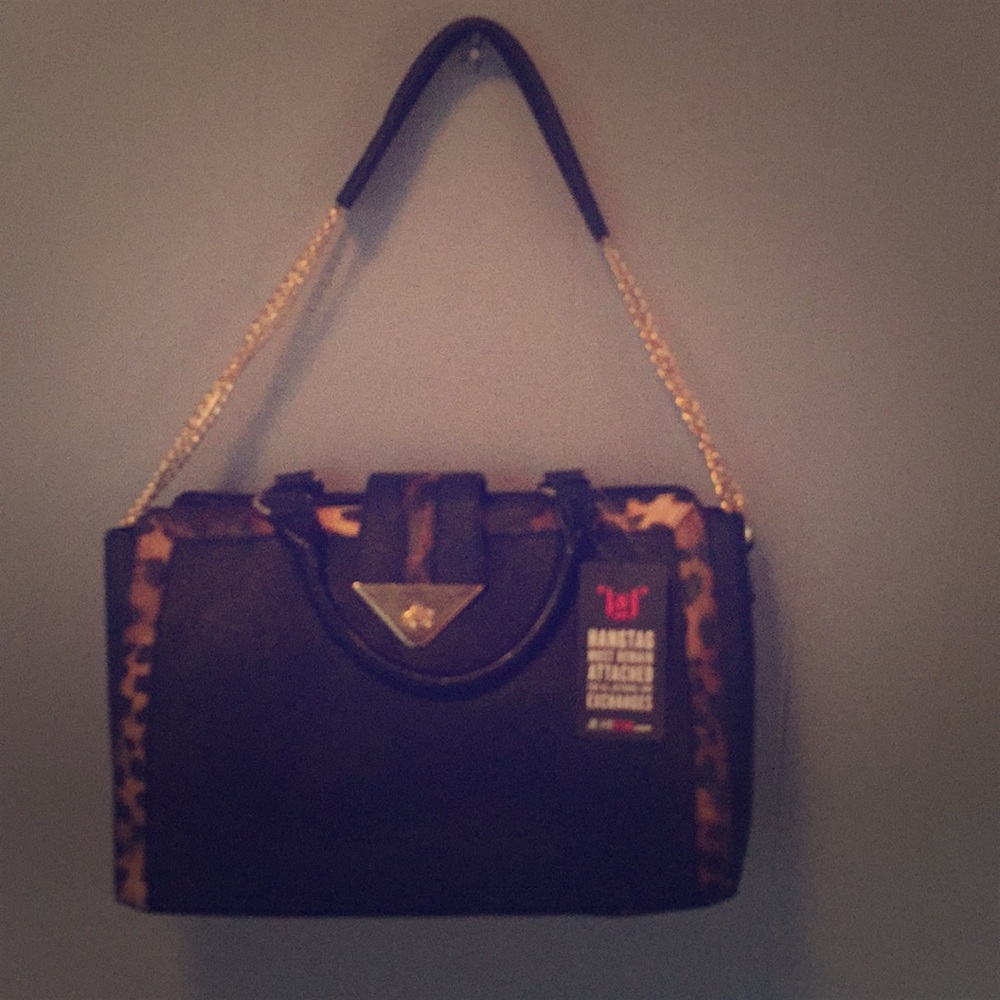 NWT just fab purse, never used!